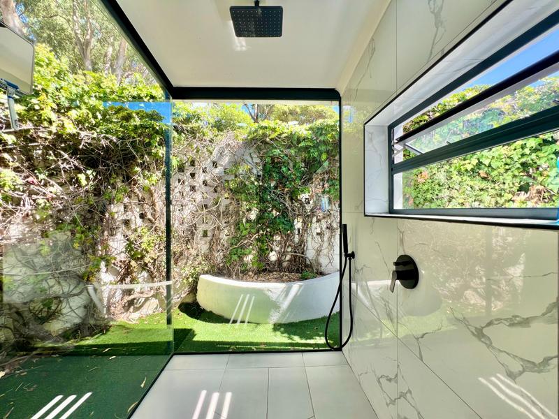 4 Bedroom Property for Sale in Helgarda Estate Western Cape